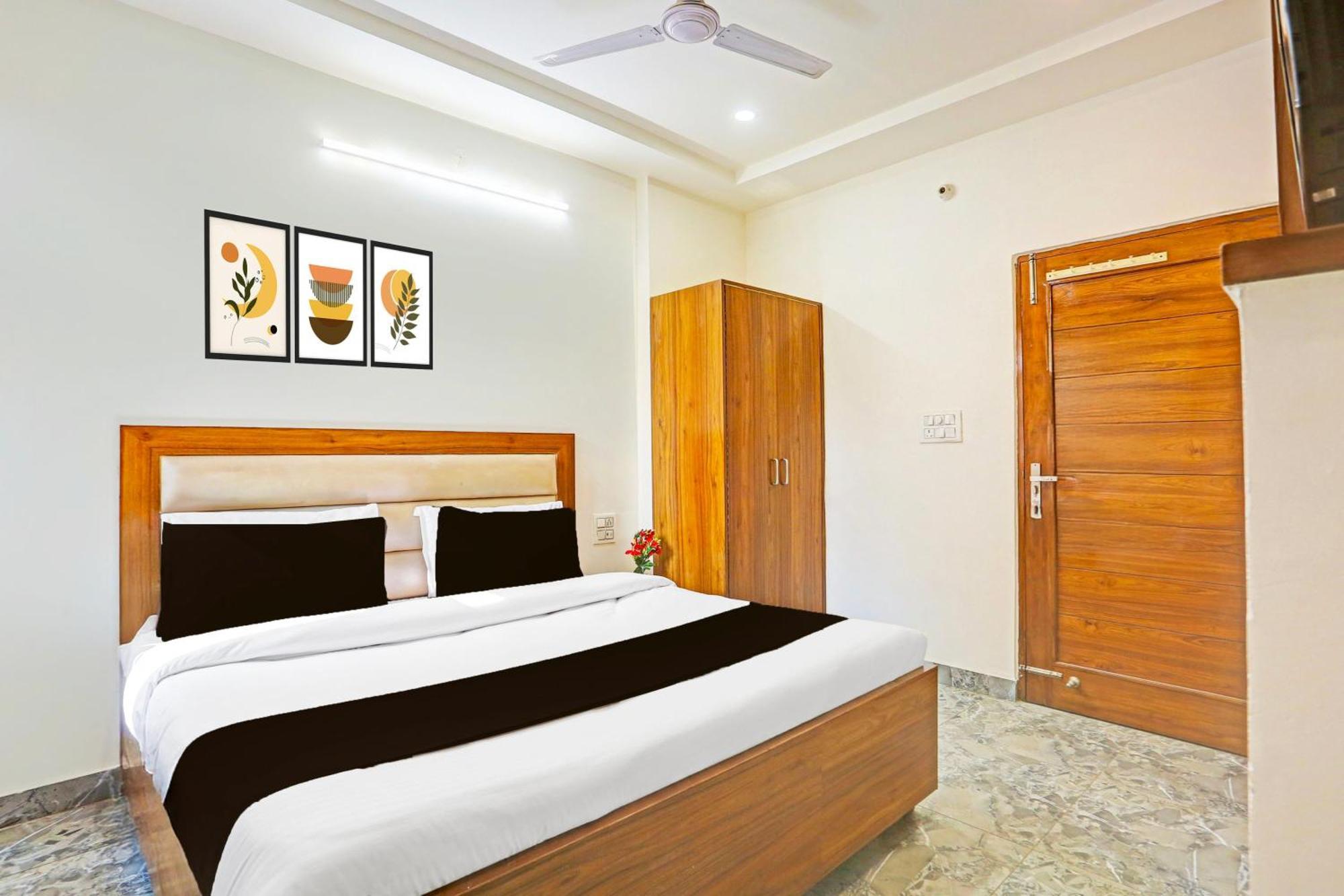 Super Hotel O Sector 45 Formerly Manyavar Chandigarh Exterior photo